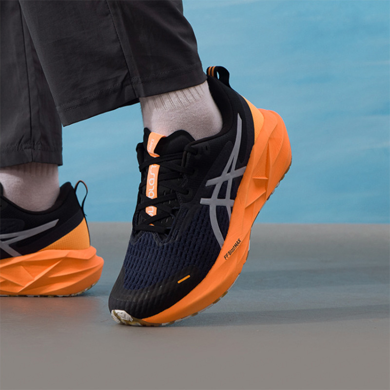 アシックス メンズ ランニングシューズ NOVABLAST5 - Running Gear Asics のレビューと価格